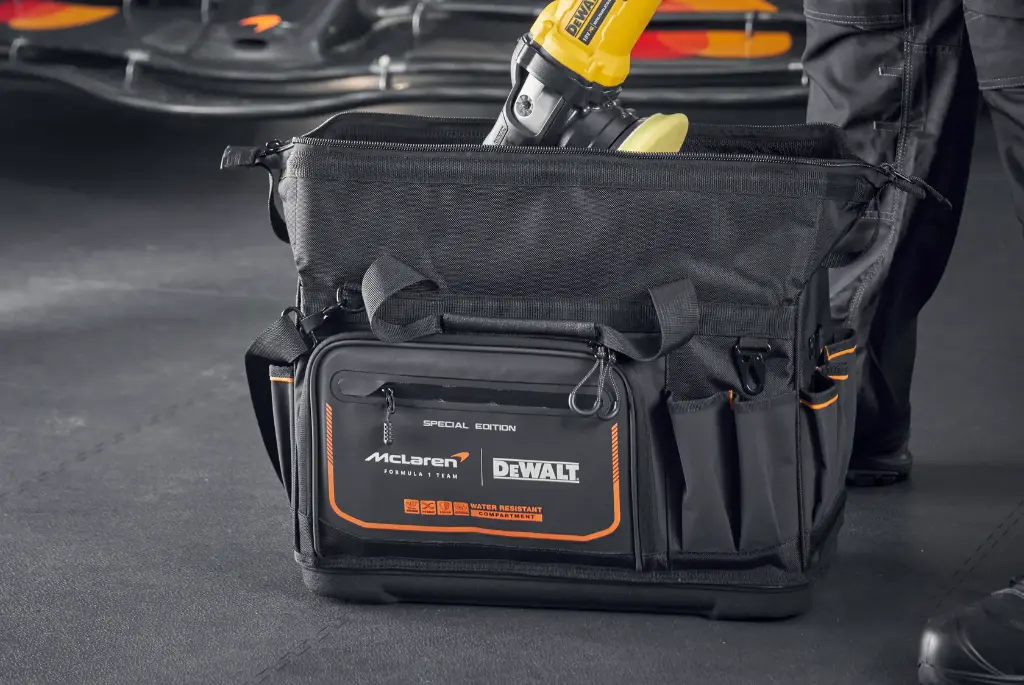 BOLSA DE HERRAMIENTAS 20" EDICIÓN MCLAREN