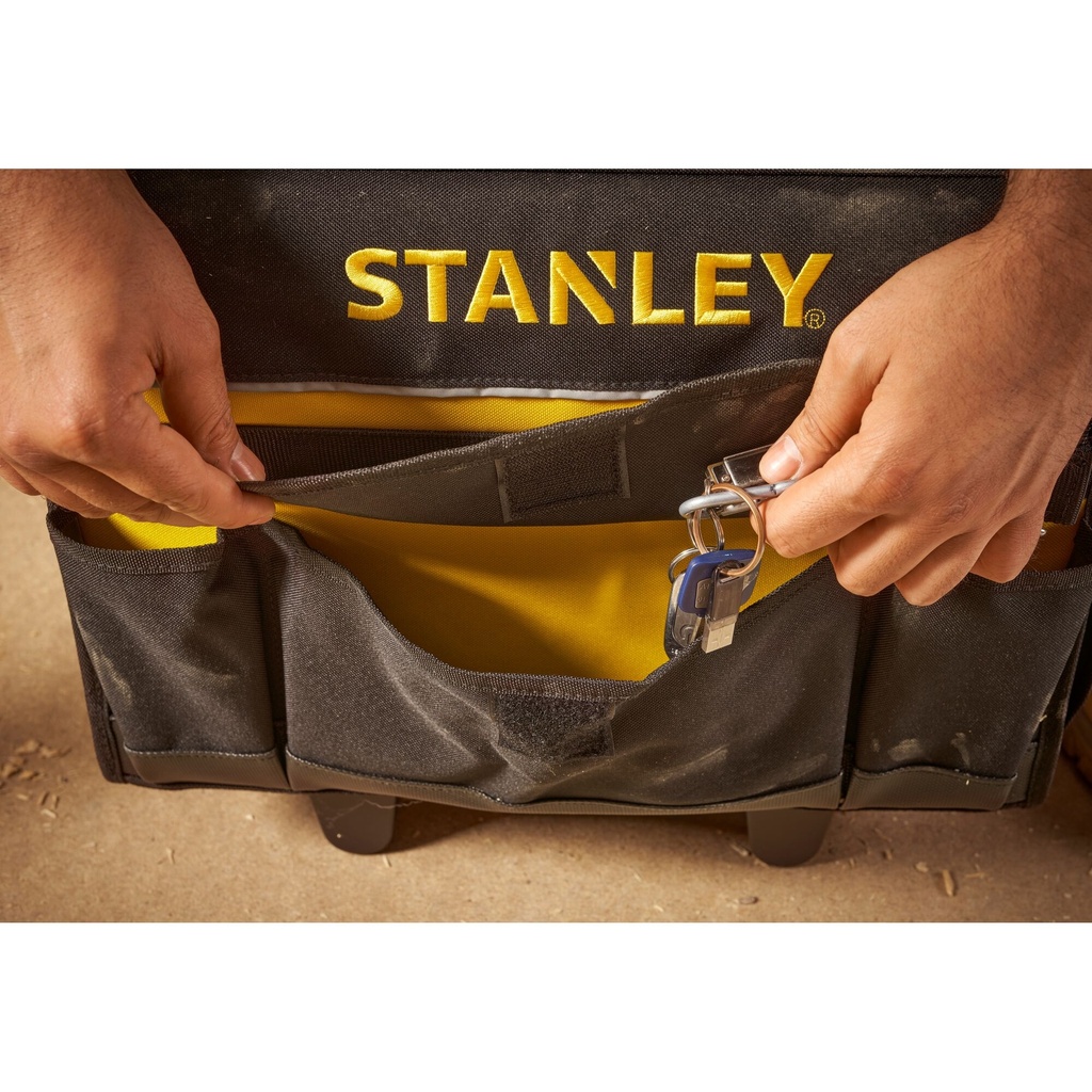 STANLEY 18" SOFT BAN ON WHEELS