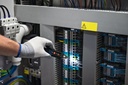DETECTOR DE TENSIÓN SIN CONTACTO GVD 1000-17