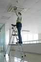 ESCALERA TIJERA CON PLATAFORMA DELUXE 6 PELDAÑOS