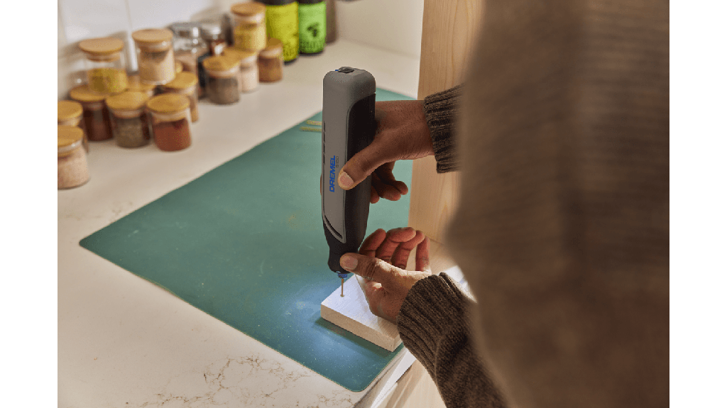 MULTIHERRAMIENTA DREMEL 8150 (8150-20)