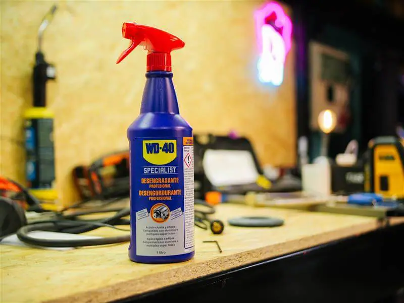 DESENGRASANTE PROFESIONAL WD 40 SPECIALIST 5 L