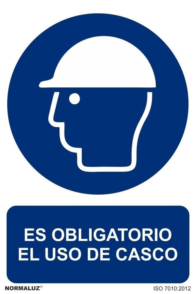 SEÑAL OBLIG USO DEL CASCO PVC 0,7MM 210X300MM