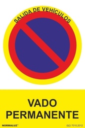 [NORD40048] SEÑAL PROHIBIDO VADO PERMANENTE PVC 0,7MM 210X300MM